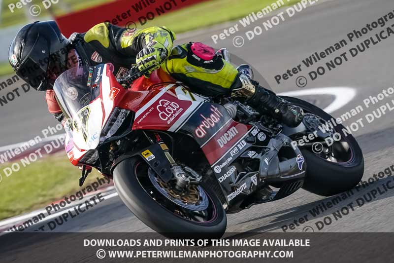 donington no limits trackday;donington park photographs;donington trackday photographs;no limits trackdays;peter wileman photography;trackday digital images;trackday photos